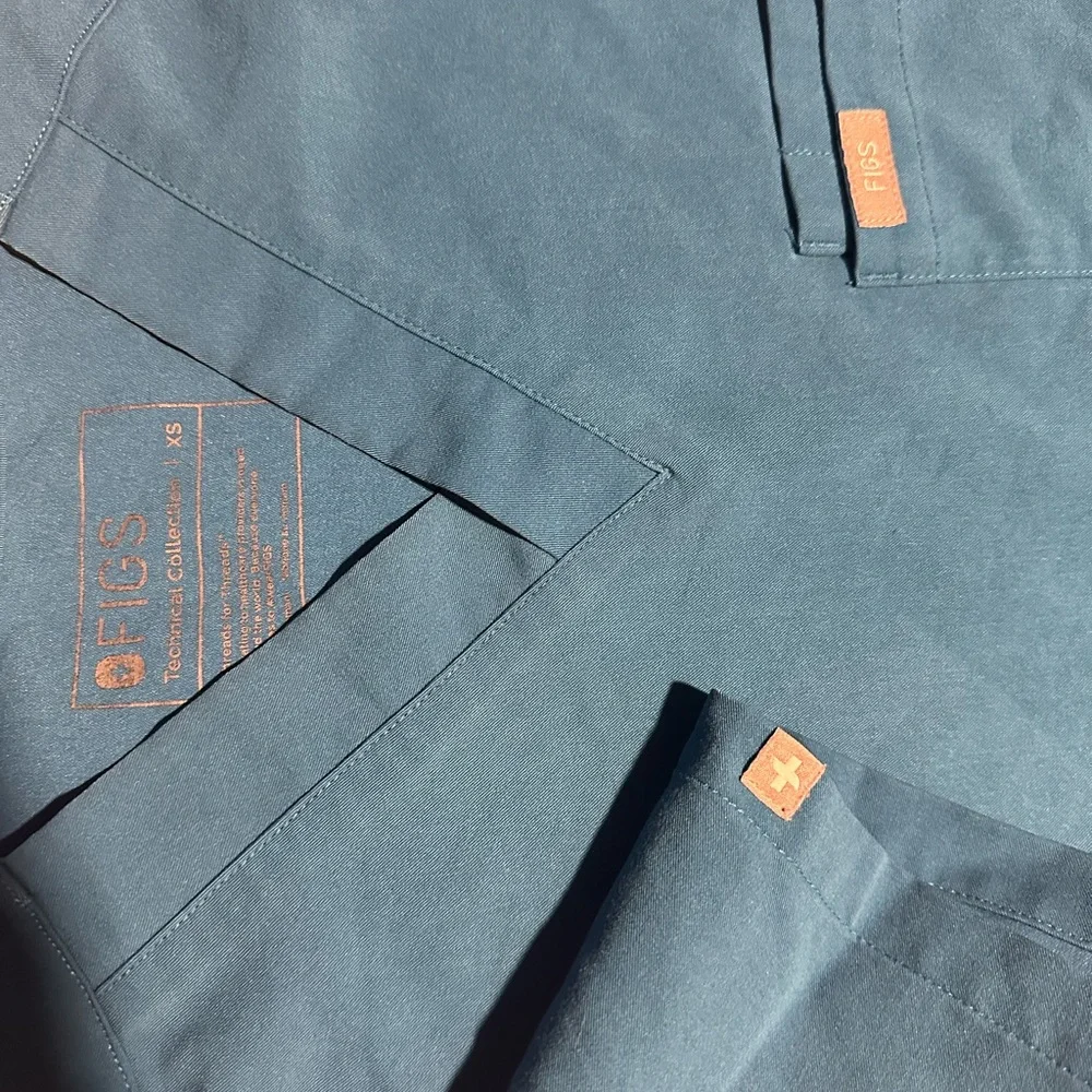 Figs Teal Scrub Mens joggers Set size top XS pants S
